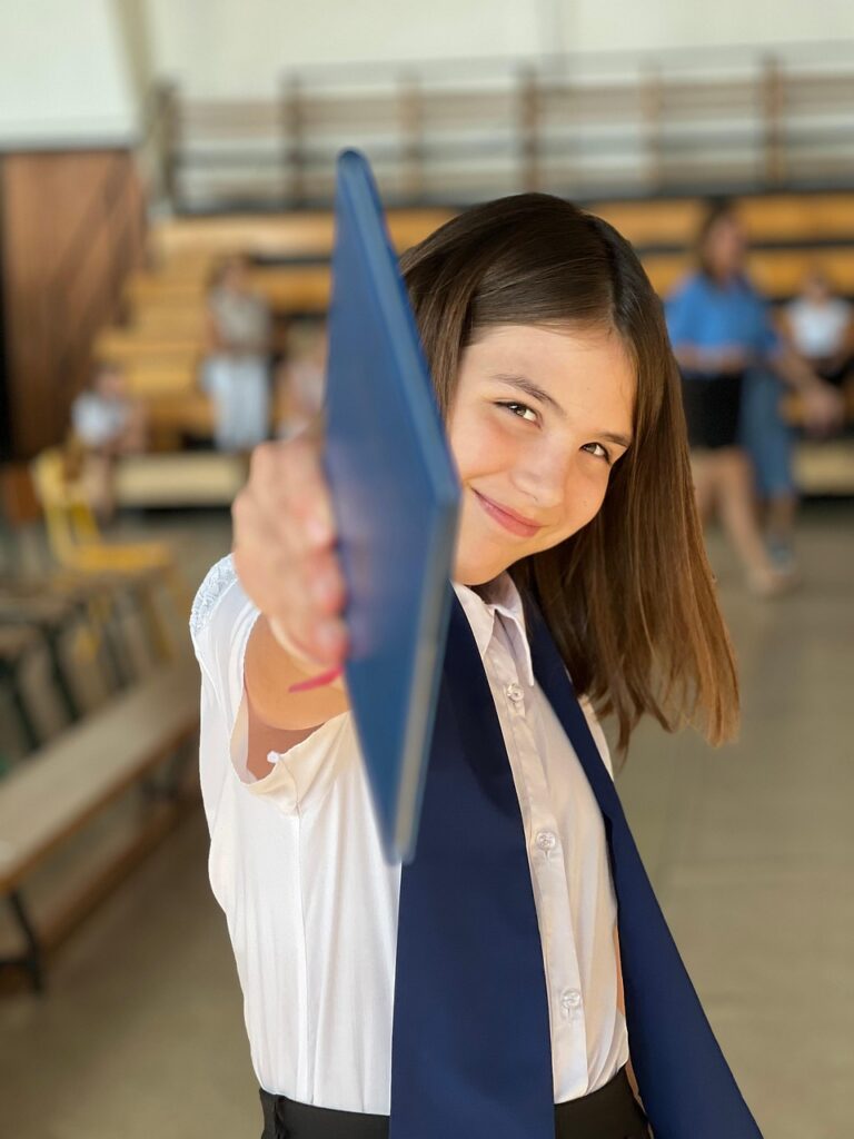certificate, ceremony, student, school, girl, tanévnyitó, ünnepség, backtoschool